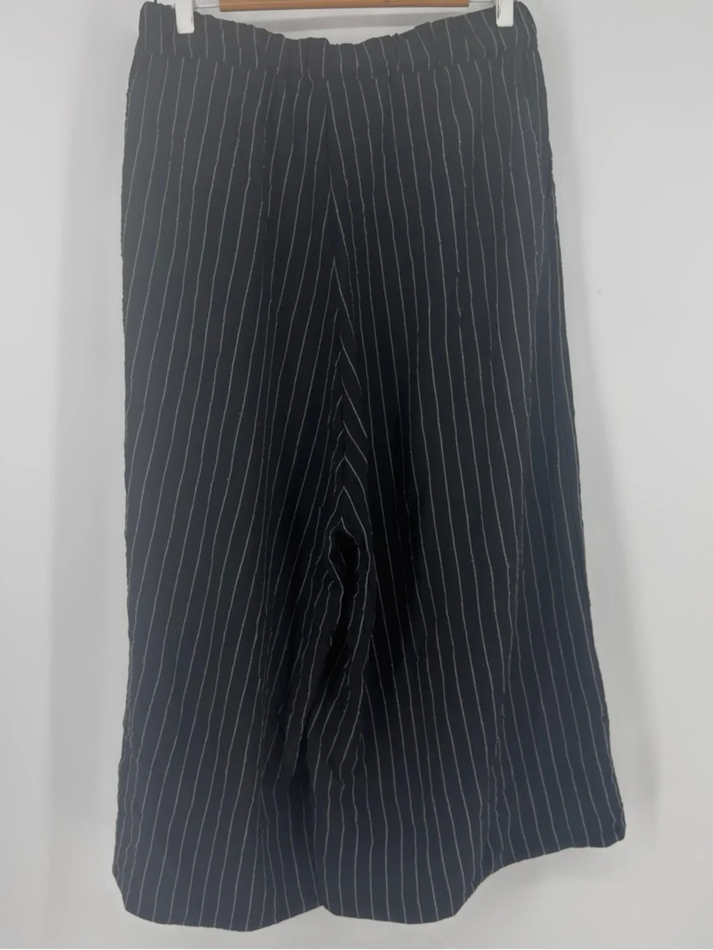 Alembika Culotte‎ Wide Leg Pants Black Pinstripe Elastic Waist Size 3 (Large)